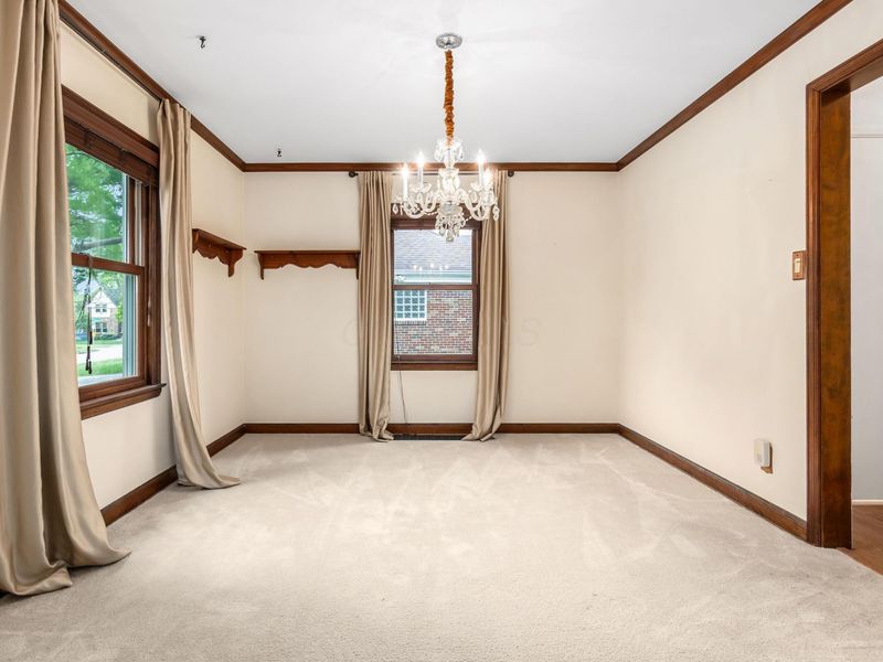 60 W Schreyer Place , Columbus, OH 43214 Photo 9