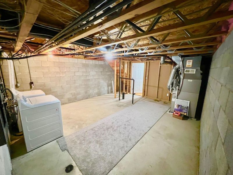 2073 Tamarin Drive , Unit 9D, Columbus, OH 43235 Photo 17