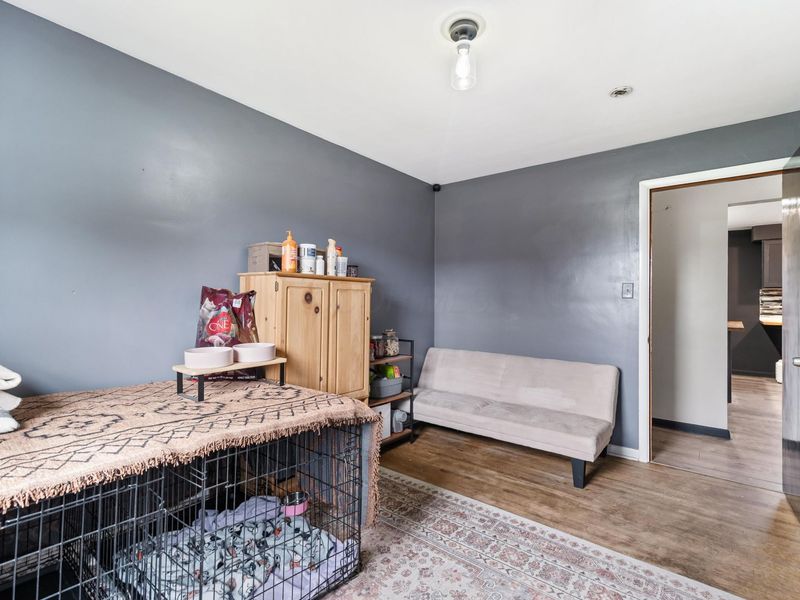 390 Topsfield Road , Columbus, OH 43228 Photo 22