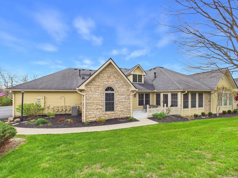 1489 Pine View Drive , Lancaster, OH 43130 Photo 6