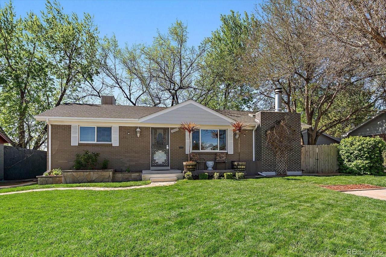 1200 E 112th Place, Northglenn, CO 80233 Main Photo