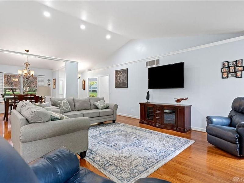 1504 N Regency Drive, Xenia, OH 45385 Photo 7