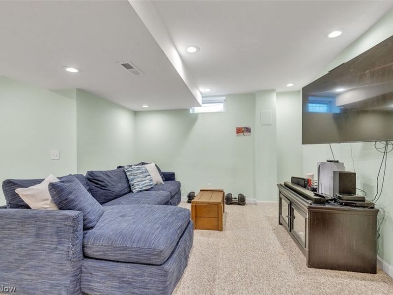 32290 Orchard Park Drive, Avon Lake, OH 44012 Photo 36