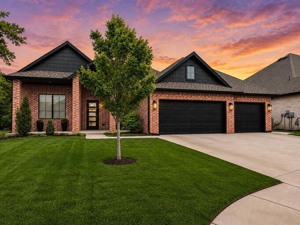 10104 SW 25th Court, Yukon, OK 73099