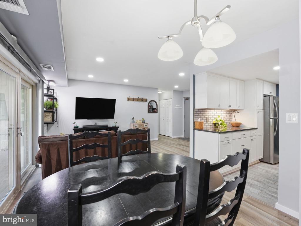 5250 Valley Forge Drive , Unit 109, Alexandria, VA 22304 Main Photo