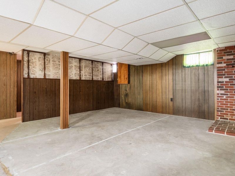 5220 Airwood Drive, Zanesville, OH 43701 Photo 28