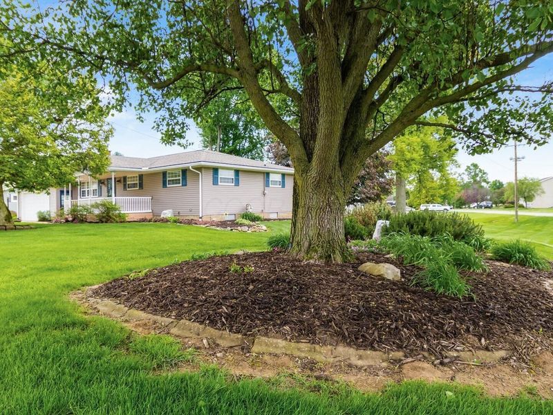 5220 Airwood Drive, Zanesville, OH 43701 Photo 4
