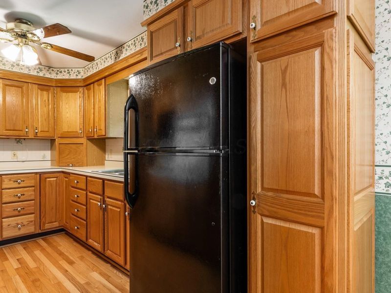 5220 Airwood Drive, Zanesville, OH 43701 Photo 8