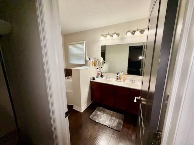 8840 Meadow Grass Lane , Lewis Center, OH 43035 Photo 14