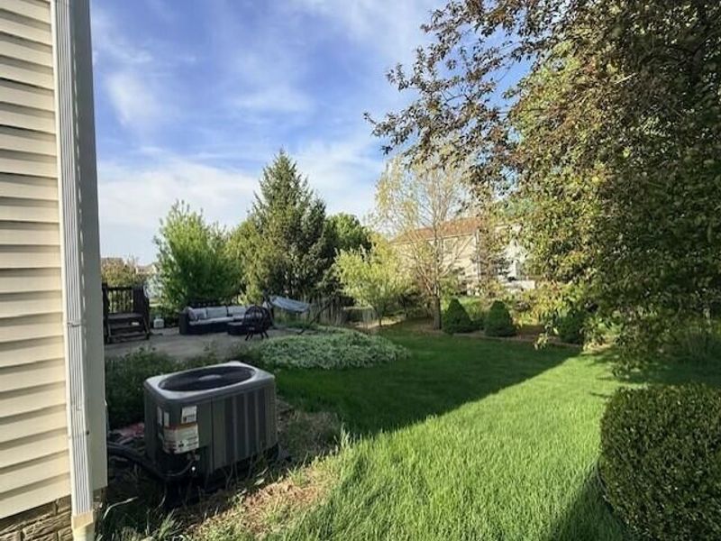 8840 Meadow Grass Lane , Lewis Center, OH 43035 Photo 5