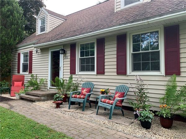 5002 Woodside Road , Fayetteville, NY 13066