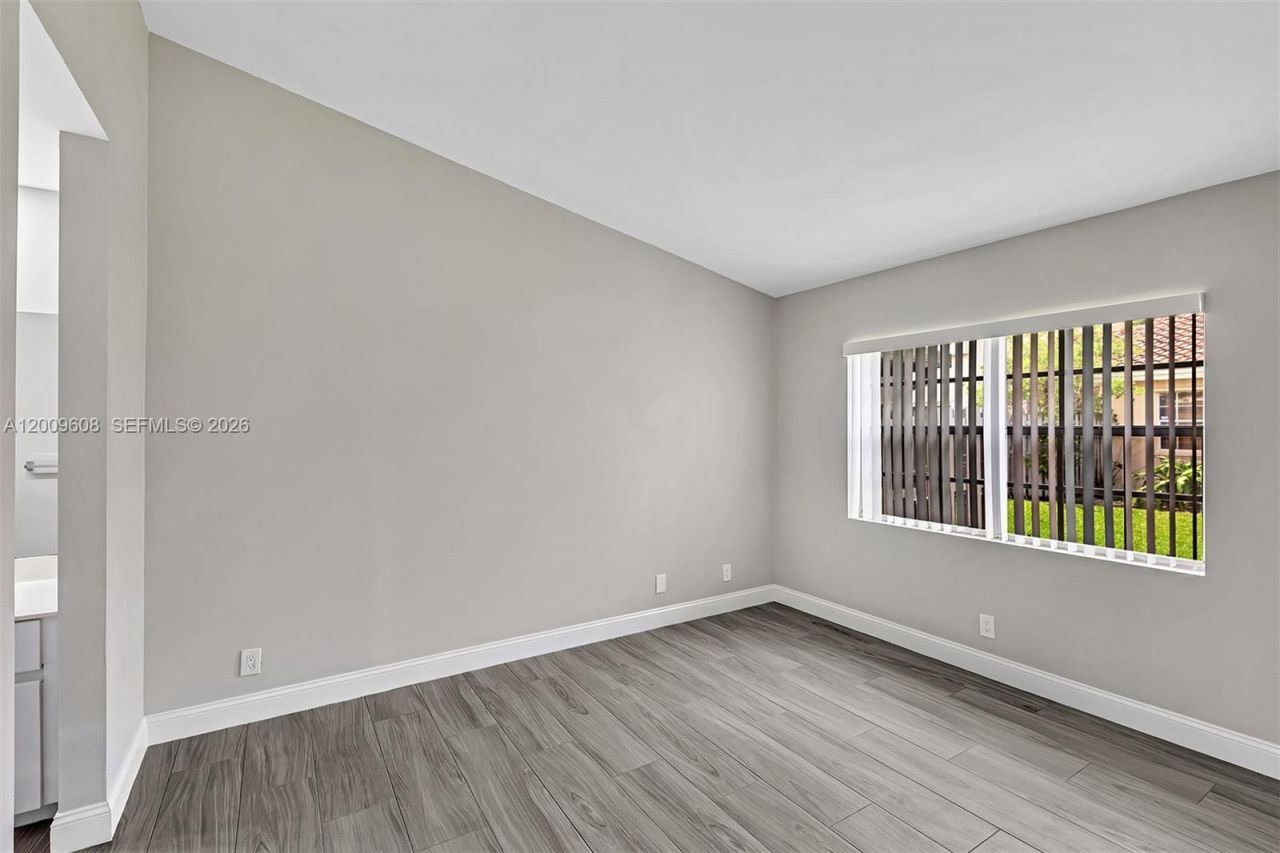 1439 Springside Dr, Unit 1439, Weston, FL 33326 Photo