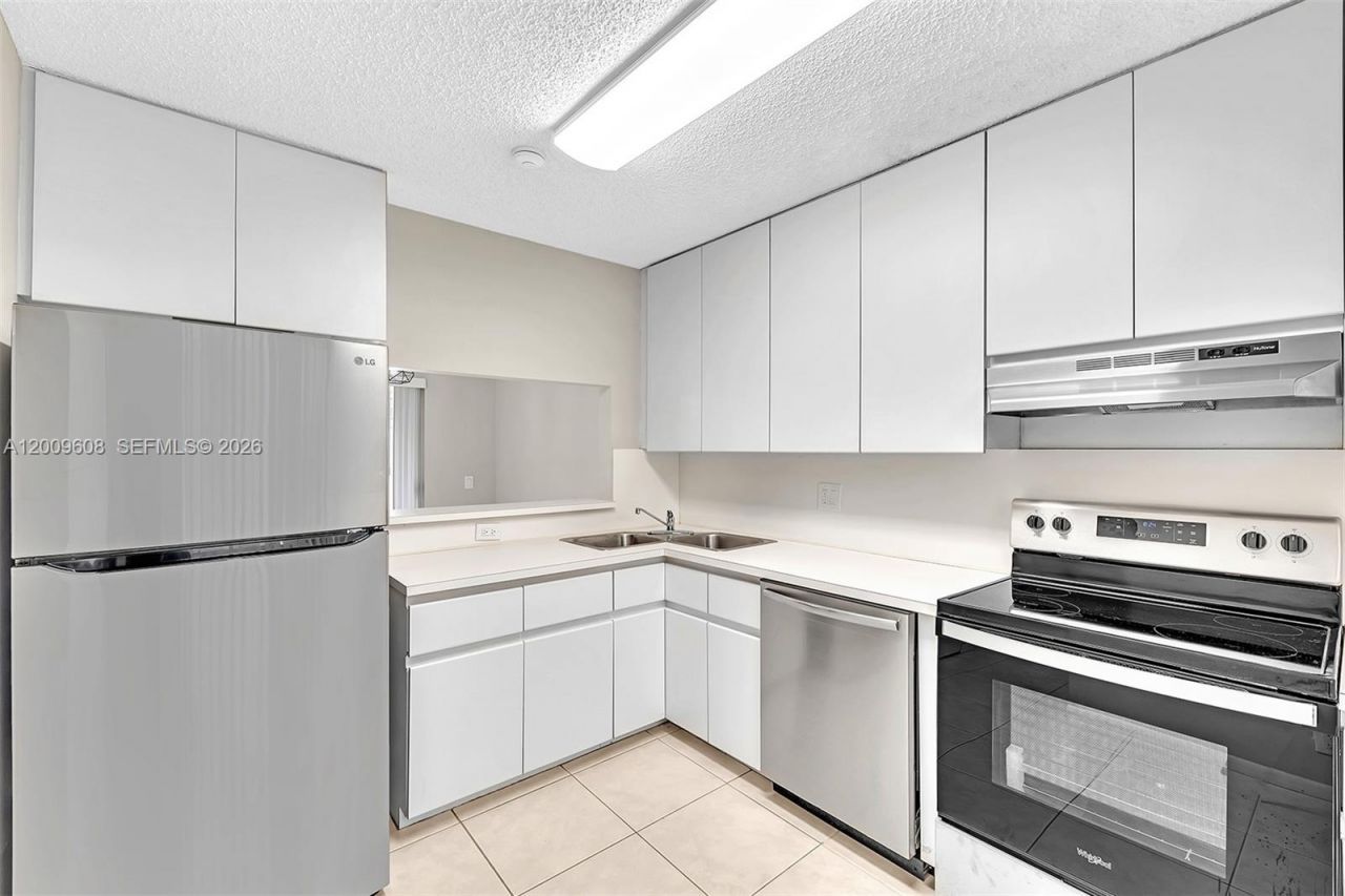 1439 Springside Dr, Unit 1439, Weston, FL 33326 Photo