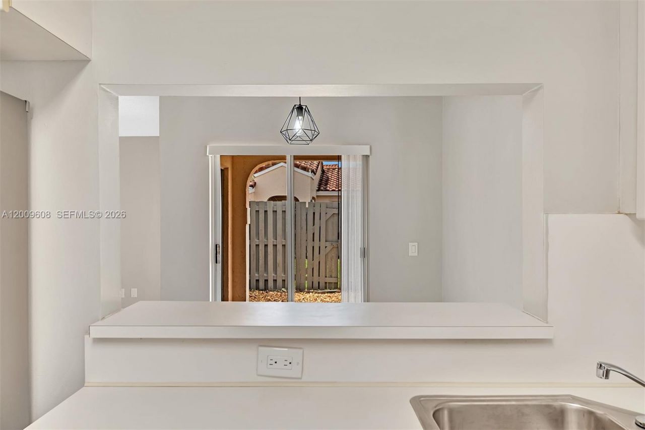 1439 Springside Dr, Unit 1439, Weston, FL 33326 Photo