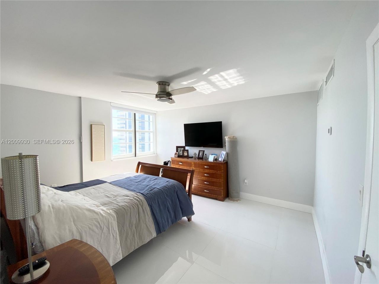 6450 Collins Ave , Unit 1004, Miami Beach, FL 33141 Photo