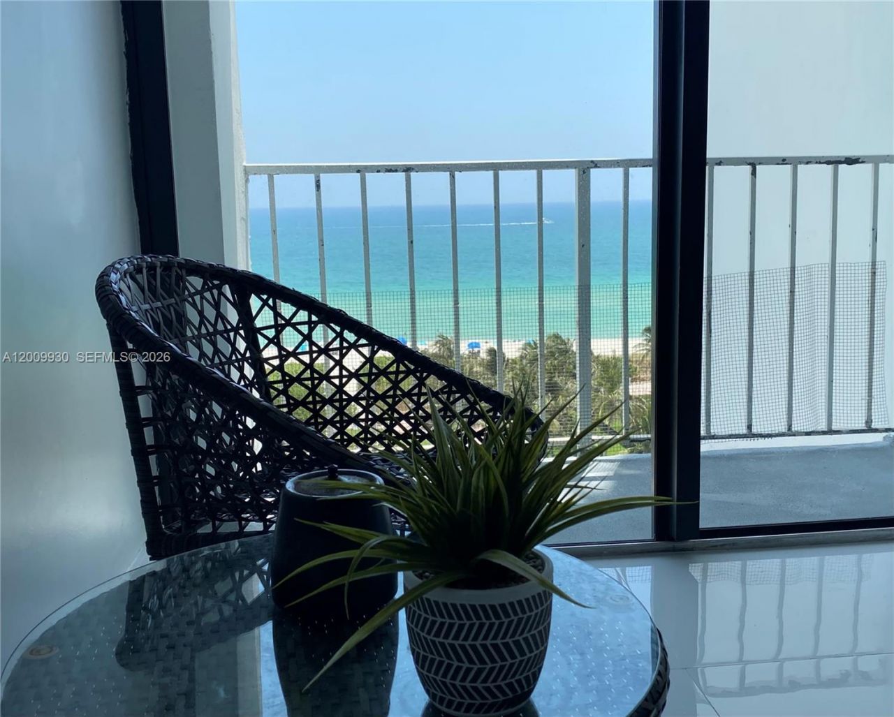 6450 Collins Ave, Unit 1004, Miami Beach, FL 33141 Photo