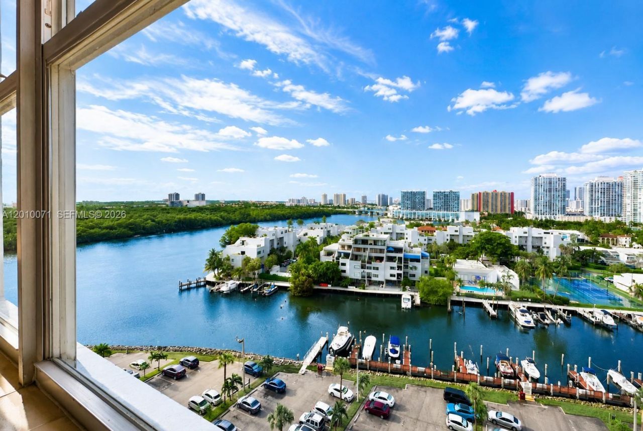 400 Kings Point Dr , Unit 1224, Sunny Isles Beach, FL 33160 Photo