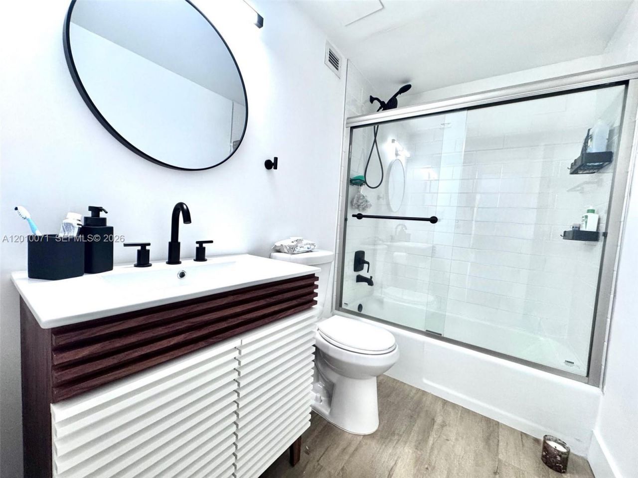400 Kings Point Dr , Unit 1224, Sunny Isles Beach, FL 33160 Photo