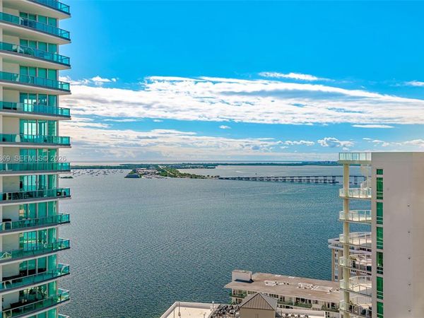 1300 Brickell Bay Dr , Unit 2808, Miami, FL 33131
