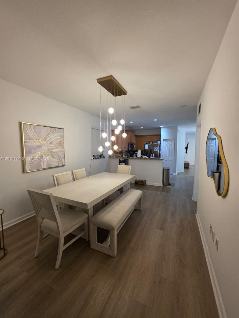 8681 NW 98th Ave, Unit 8681, Doral, FL 33178 Photo