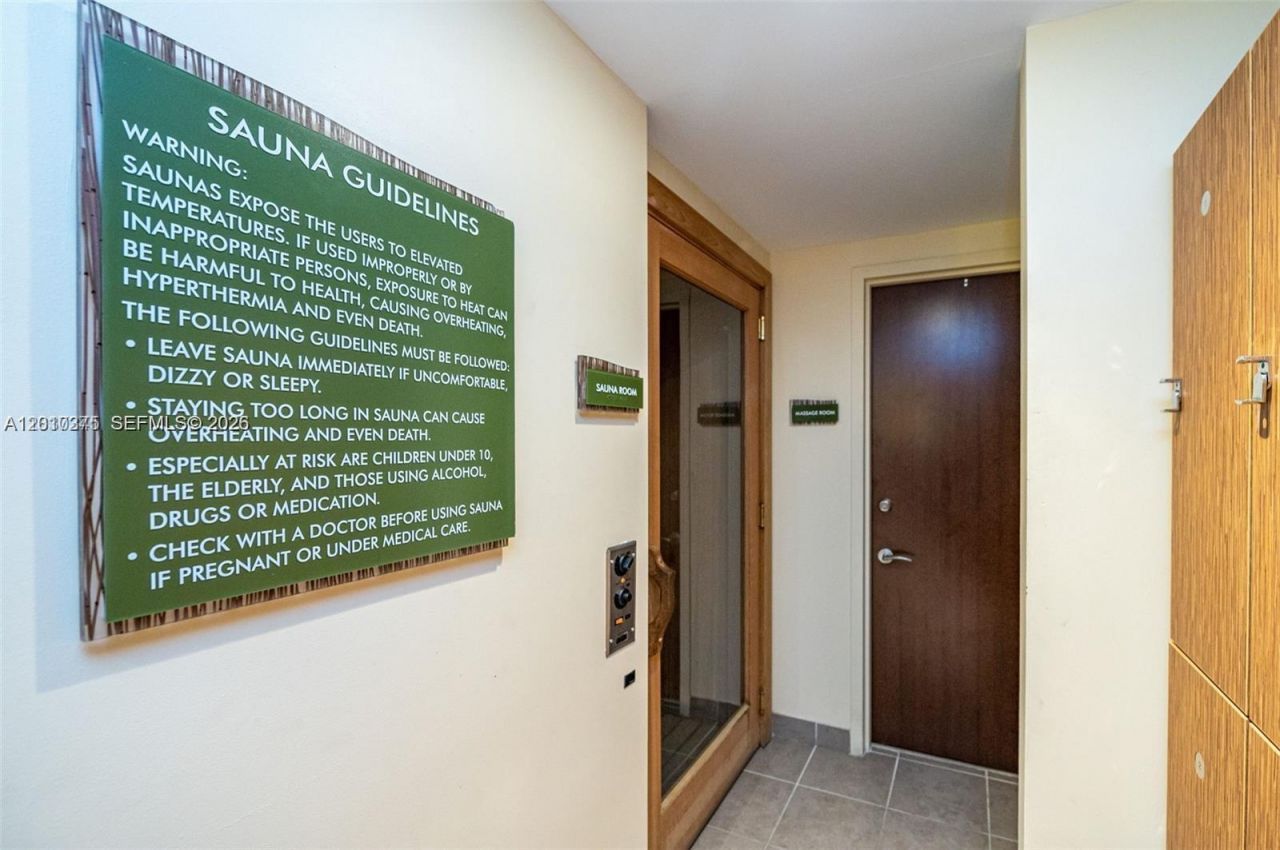 2681 N Flamingo Rd, Unit 1102S, Sunrise, FL 33323 Photo