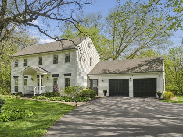 21063 N Middleton Drive , Kildeer, IL 60047