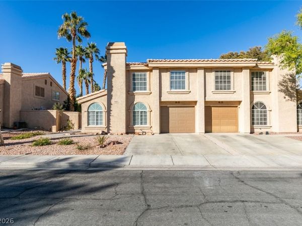 2810 Briar Knoll Drive , Henderson, NV 89074