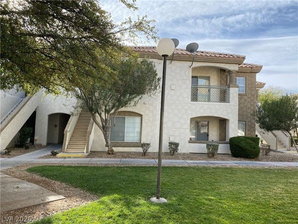 6804 INDIAN CHIEF Drive , Unit 202, Las Vegas, NV 89130