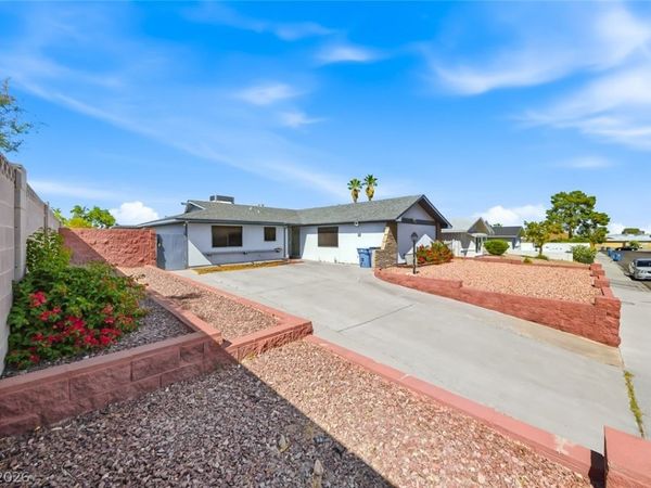 6956 Ten Oaks Avenue , Las Vegas, NV 89145