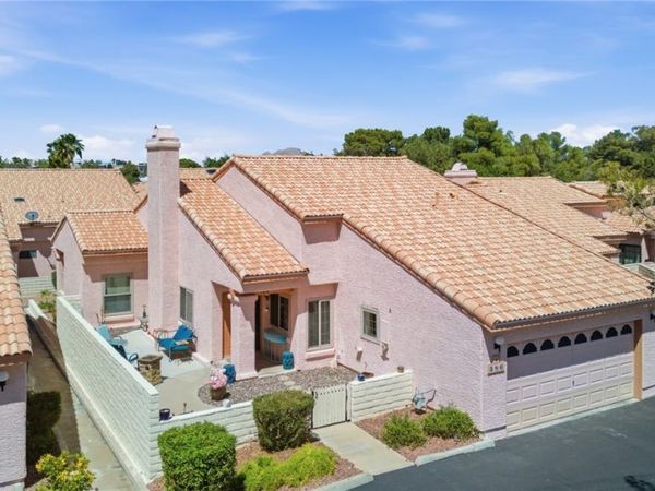 586 Cervantes Drive , Henderson, NV 89014