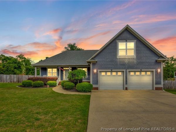 6126 Tudor Place, Linden, NC 28356