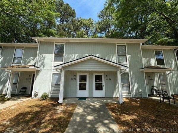 5876 Aftonshire Drive, Fayetteville, NC 28304