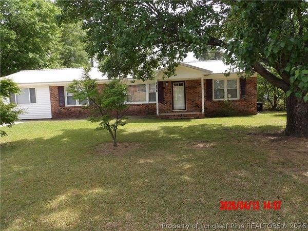 7521 Ascot Avenue , Fayetteville, NC 28303