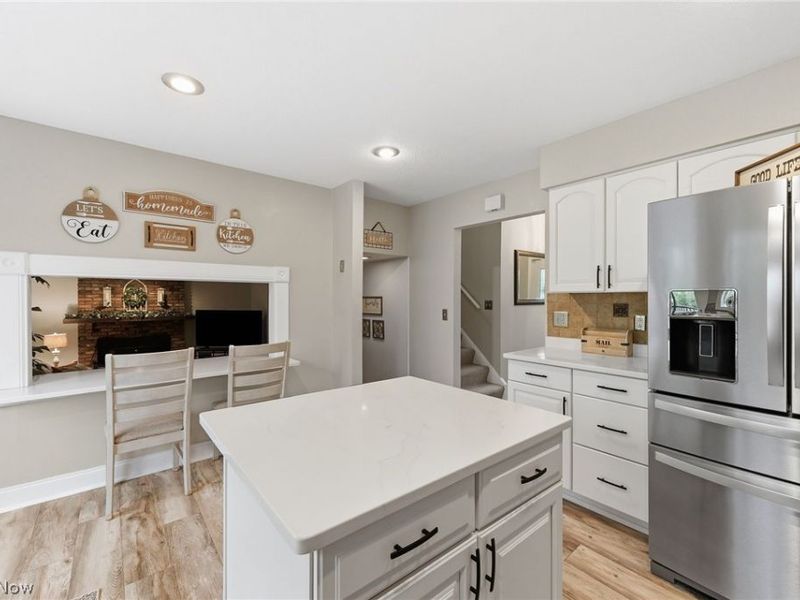 12052 Wood Oval, North Royalton, OH 44133 Photo 11