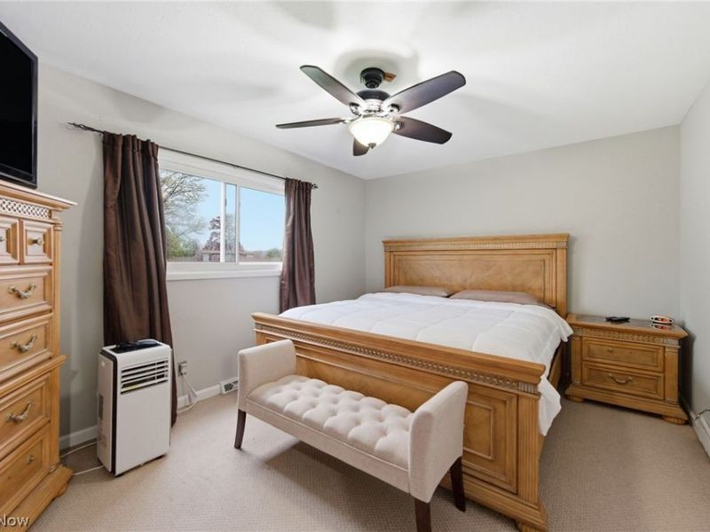 12052 Wood Oval, North Royalton, OH 44133 Photo 20