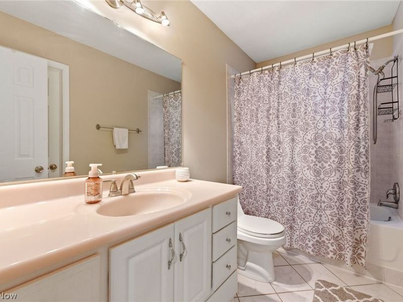 12052 Wood Oval, North Royalton, OH 44133 Photo 21