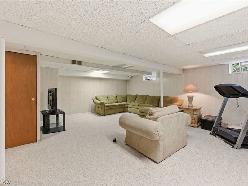 12052 Wood Oval, North Royalton, OH 44133 Photo 25