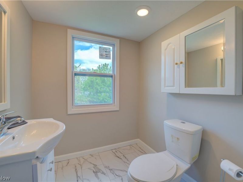 357 Erie Road , Vermilion, OH 44089 Photo 26