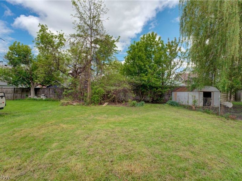 357 Erie Road , Vermilion, OH 44089 Photo 37