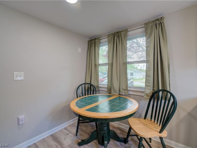 357 Erie Road , Vermilion, OH 44089 Photo 6