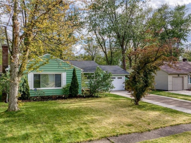 345 Miami Avenue, Elyria, OH 44035 Photo 1
