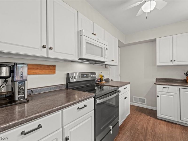 345 Miami Avenue, Elyria, OH 44035 Photo 14
