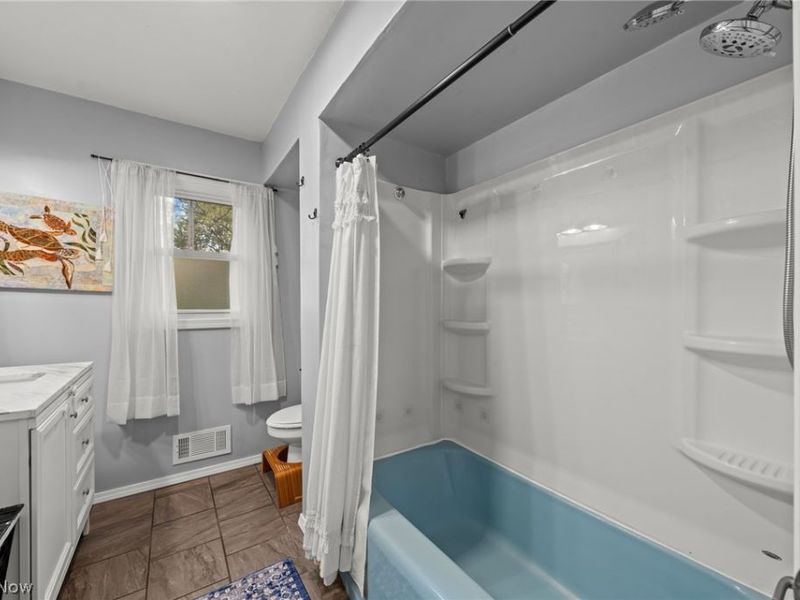 345 Miami Avenue, Elyria, OH 44035 Photo 28