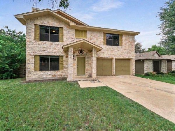 13800 Cambourne DR , Pflugerville, TX 78660
