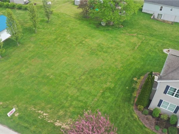 1303 Brierwood Drive , Somerset, PA 15501