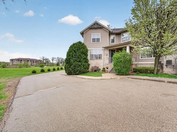 326 Hill Parkway, Unit 10, Madison, WI 53718