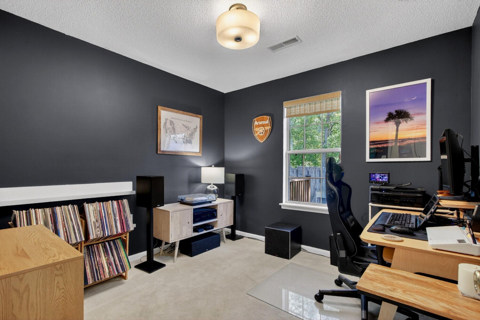 470 Cessna Avenue Photo 17