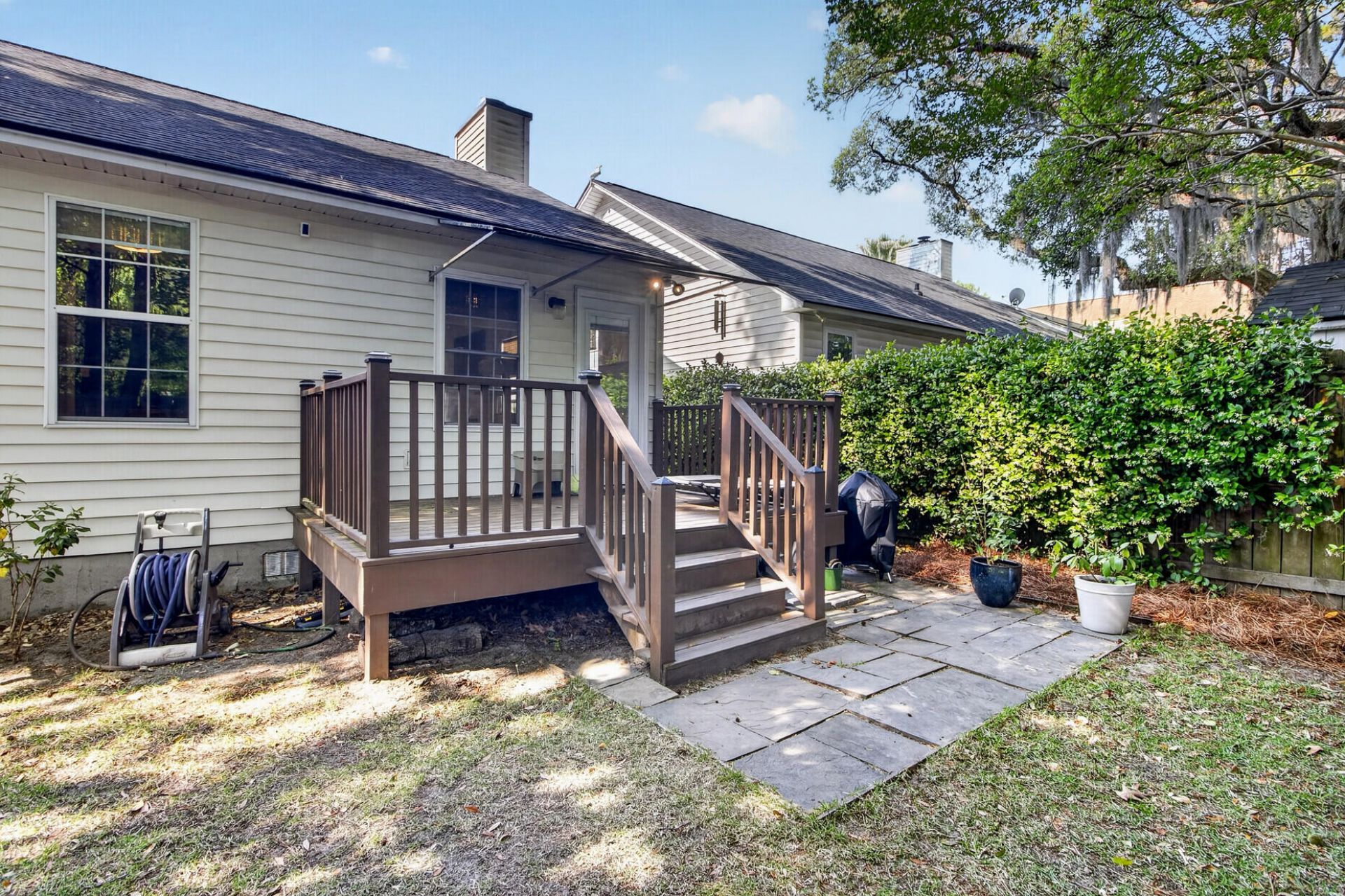 470 Cessna Avenue Photo 22