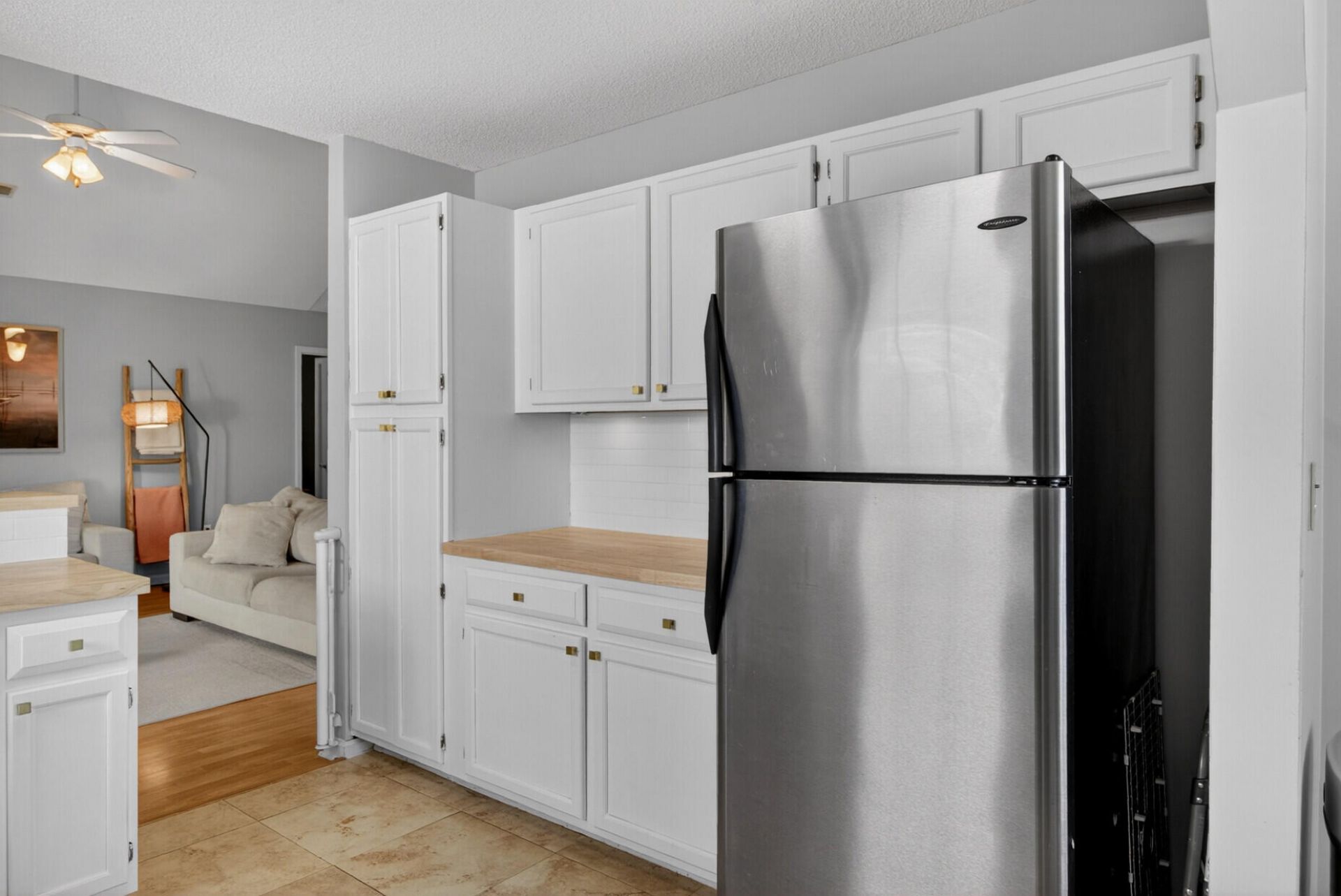 470 Cessna Avenue Photo 9