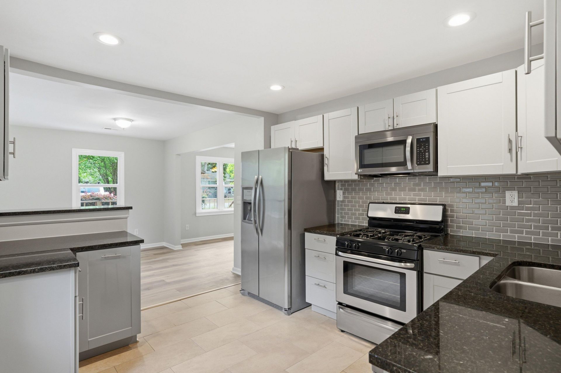 131 Harvey Avenue Photo 13